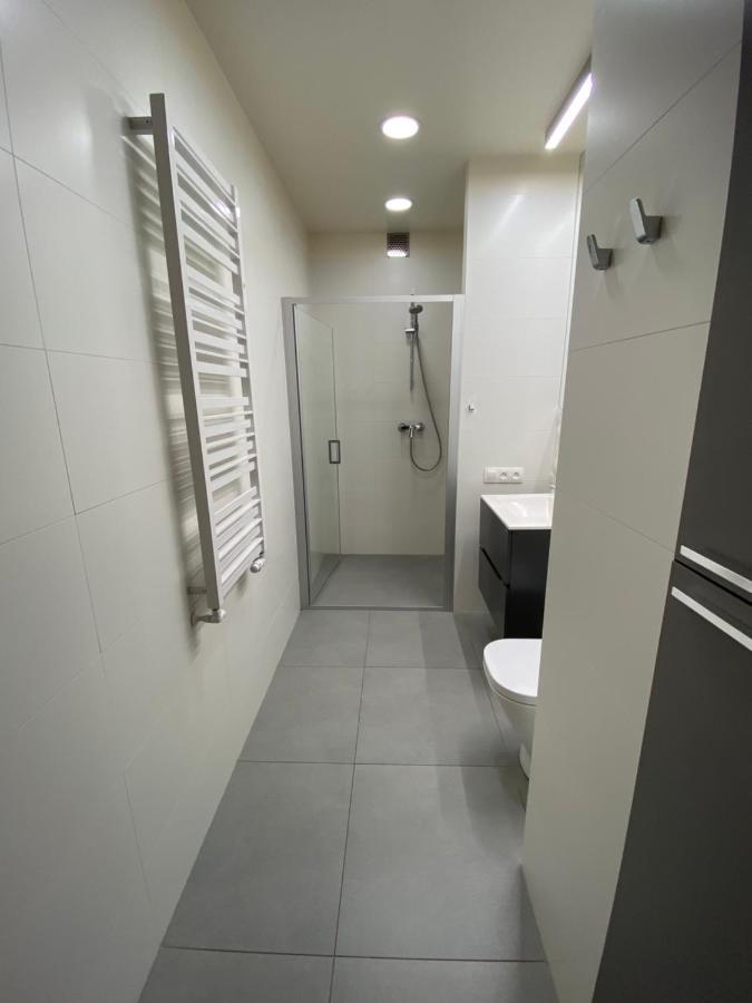 Stylowy 2-Pokojowy Apartament 5 Min. Od Rynku Вроцлав Екстериор снимка